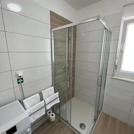 Sunrise With Private Parking