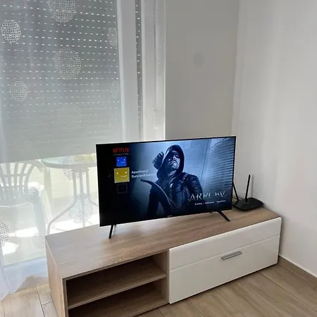 Sunrise With Private Parking