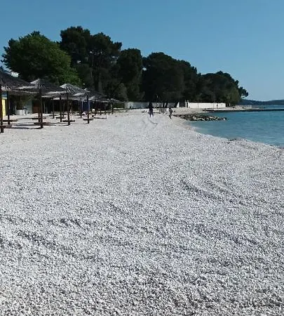 Sunrise With Private Parking Appartamento