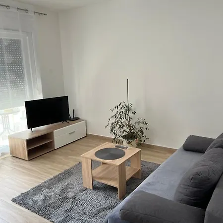 Appartamento Sunrise With Private Parking