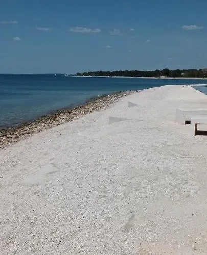 Apartman Sunrise With Private Parking